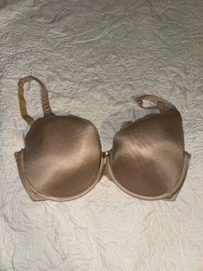 Cacique Smooth Molded Bra in Light Brown